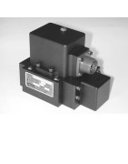 Two-Stage, 4-way Flapper and Nozzle Servovalve Series SE2E